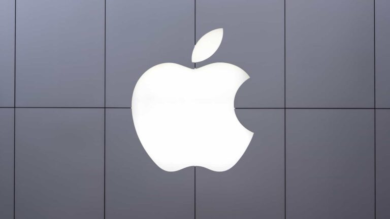 Apple pio3 Shutterstock 632202071 1920