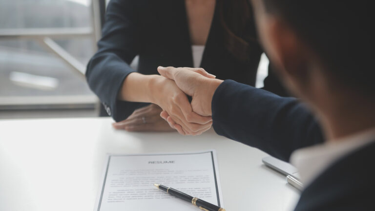 Bewerbung EInstellung Job Shutterstock 2296102091 1920 1