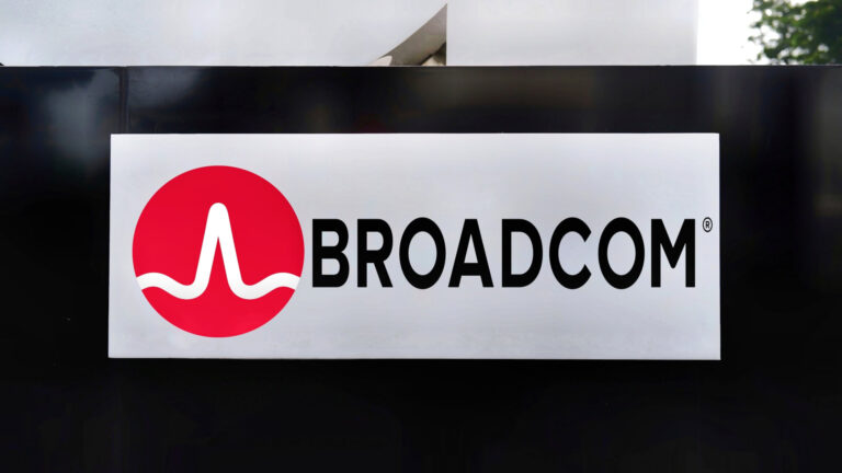 Broadcom Quelle Poetra.RH Shutterstock 2256869599 1920