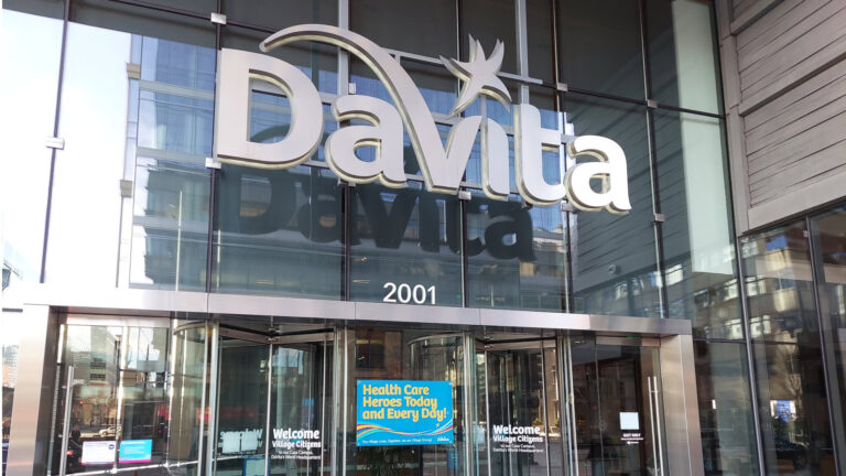 Davita Quelle photo denver Shutterstock 1905901852 1920