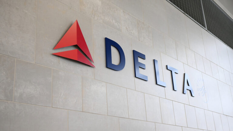 Delta Air Lines Quelle Jay Fog Shutterstock 2210453887 1920