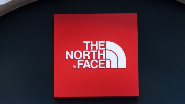 North Face 1920 Shutterstock 1222953547 quelle Manuel Esteban Shutterstock.com