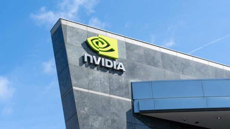Nvidia 1920 Shutterstock 2320842535 Quelle JHVEPhoto Shutterstock.com