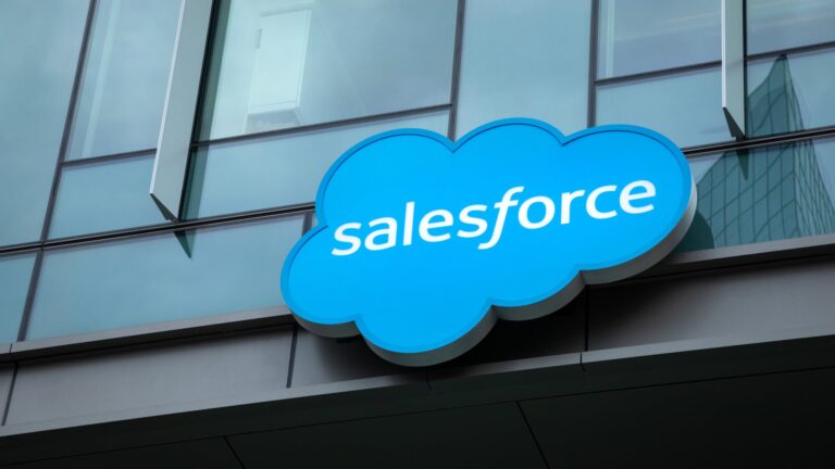 Salesforce Quelle VDB Photos Shutterstock 1364747489 1920