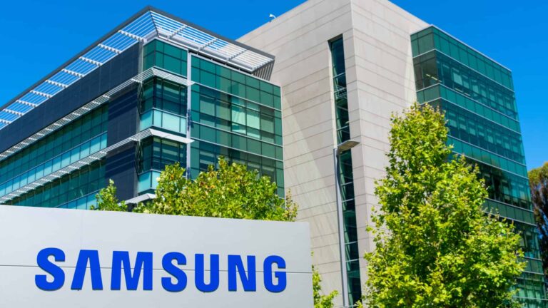 Samsung Michael Vi Shutterstock 1485501581 1920