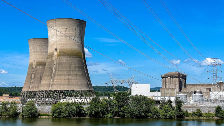 Three Miles Reaktor Quelle SveKo Shutterstock 2181774317 1920