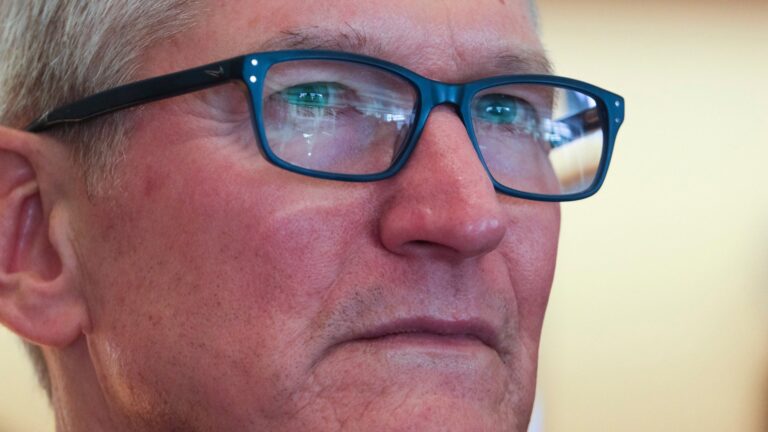 Tim Cook Apple Quelle Ringo Chiu Shutterstock 1996576076 1920