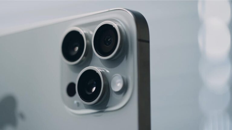 iPhone Quelle Gabo Arts Shutterstock 2364264063 1920