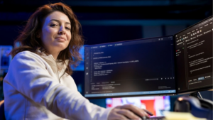 Dual Career Ladder, Staff Engineer, Engineering Career Paths, how to retain top software engineers without management roles, dual career ladder for software engineers, software engineer, Engineer
