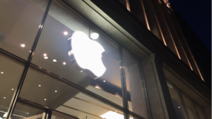 iCloud, Apple iCloud, Apple employees, Apple iCloud access after employees leave, former employees accessing Apple company data