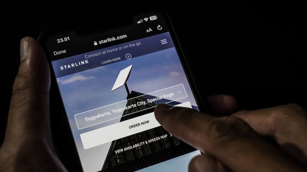 Starlink, Rassvet, satellite internet, space war, Russia, Russia’s Rassvet satellite internet system, Rassvet satellite network vs Starlink, Dmitry Medvedev warns of war in space